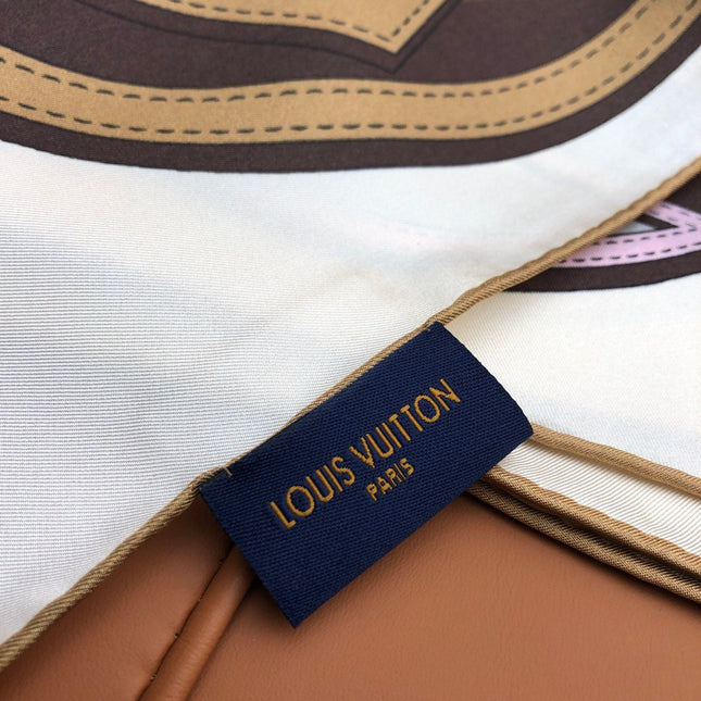 LV SCARF 90 CM IN SILK 704580