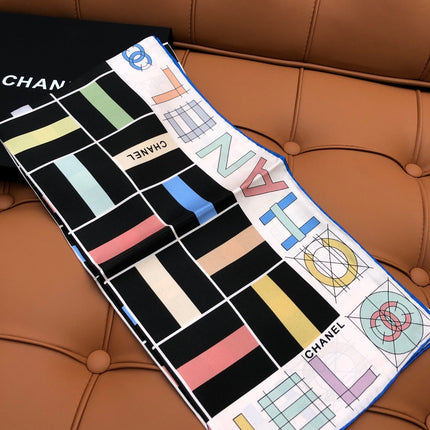 CHANEL 25S SCARF 90 IN SILK 704584