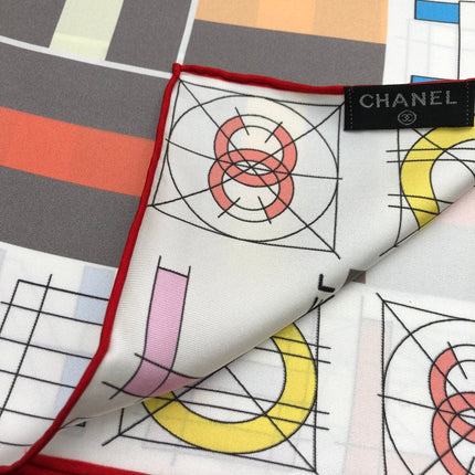 CHANEL 25S SCARF 90 IN SILK 704585