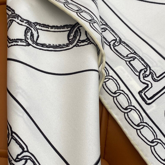 HERMES 25S SCARF 90 IN SILK 703664