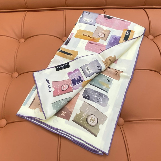 CHANEL 25S SCARF 90 IN SILK 703699