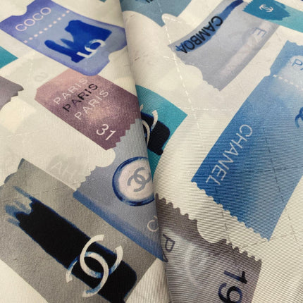 CHANEL 25S SCARF 90 IN SILK 703702