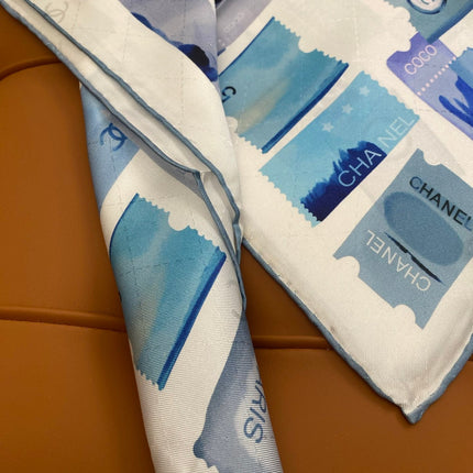 CHANEL 25S SCARF 90 IN SILK 703702
