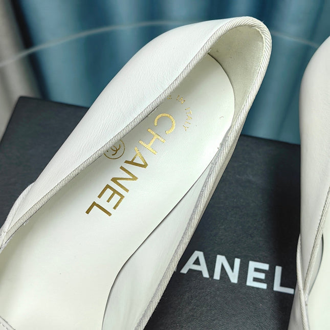 HIGH HEELS IN WHITE MIX BLACK SHEEPSKIN