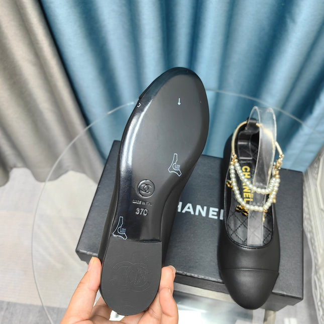 MARY JANE WITH PEARL STRAP IN BLACK LAMBSKIN