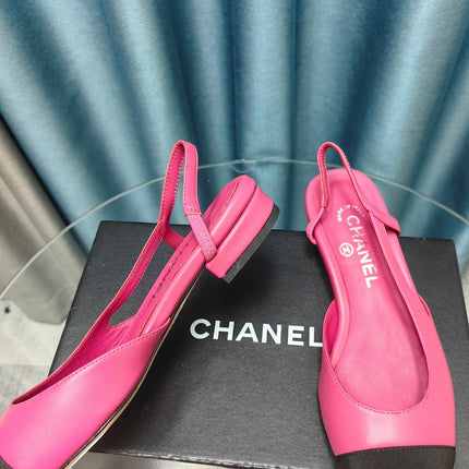 SLINGBACKS IN BARBIE PINK MIX BLACK LAMBSKIN