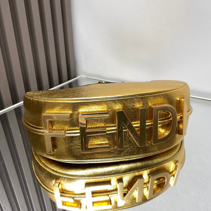 FENDIGRAPHY MEDIUM 29 IN GOLD METALLIC SMOOTH LAMBSKIN GOLD HARDWARE