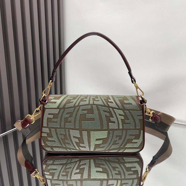 Fend Baguette 27 Bag Embroidered Green Canvas Ghw