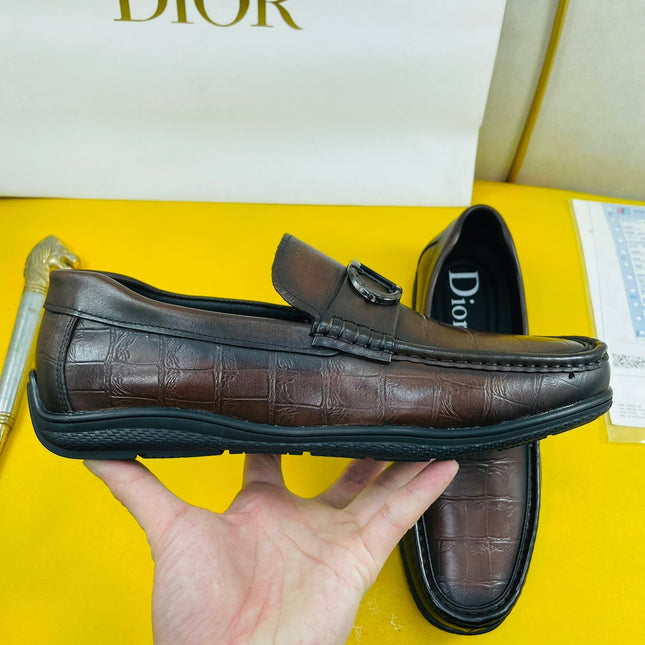 CD SYMBOL GRANVILLE LOAFER PECAN EMBOSSED CALFSKIN