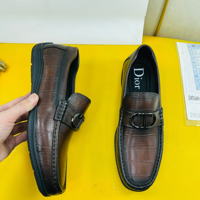 CD SYMBOL GRANVILLE LOAFER PECAN EMBOSSED CALFSKIN