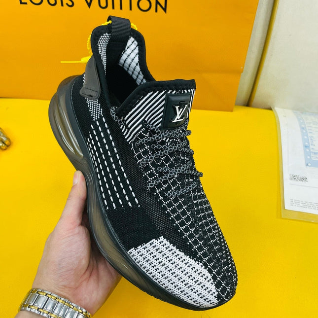 LV SNEAKER IN BLACK BREATHABLE MESH FABRIC