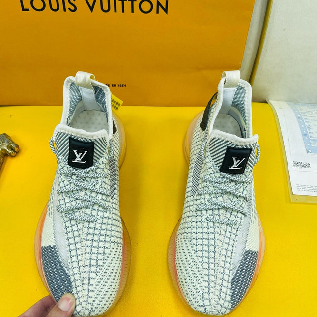 LV SNEAKER IN GREY ASH BREATHABLE MESH FABRIC
