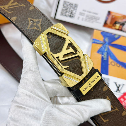 BELT 38MM IN BROWN CHECKERED PATTERN WITH RECTANGULAR GOLD PAVE BUCKLE