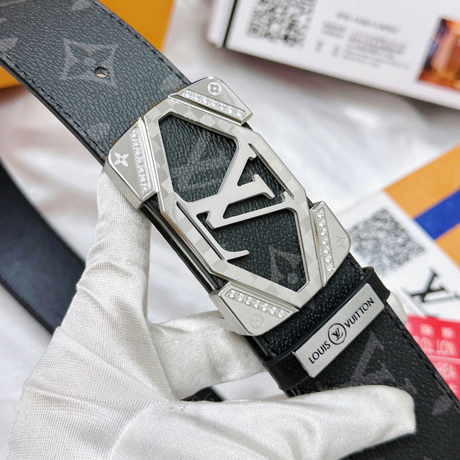 BELT 38MM REVERSIBLE IN BLACK CALFSKIN WITH GREY LOGO PRINT AND PLAIN BLACK BACKSIDE WITH RECTANGULAR SILVER PAVE BUCKLE