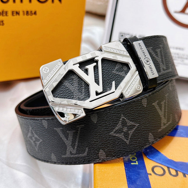BELT 38MM REVERSIBLE IN BLACK CALFSKIN WITH GREY LOGO PRINT AND PLAIN BLACK BACKSIDE WITH RECTANGULAR SILVER PAVE BUCKLE