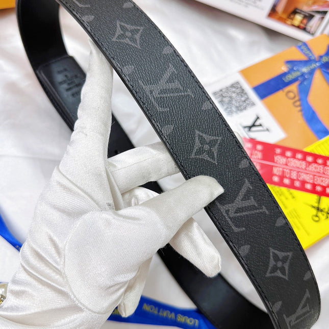 BELT 38MM REVERSIBLE IN BLACK CALFSKIN WITH GREY LOGO PRINT AND PLAIN BLACK BACKSIDE WITH RECTANGULAR SILVER PAVE BUCKLE