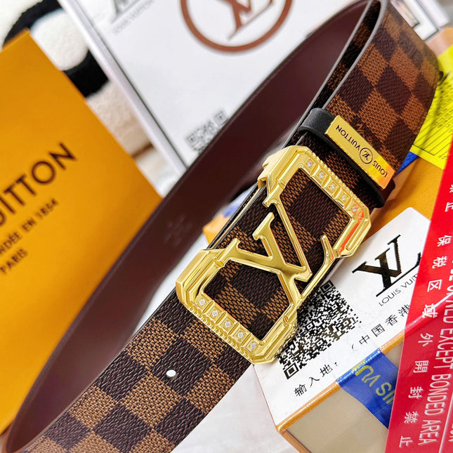 BELT 38MM REVERSIBLE IN BROWN CHECKERED PATTERN WITH GOLD PAVE BUCKLE