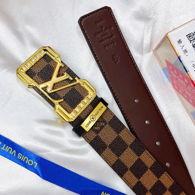 BELT 38MM REVERSIBLE IN BROWN CHECKERED PATTERN WITH GOLD PAVE BUCKLE