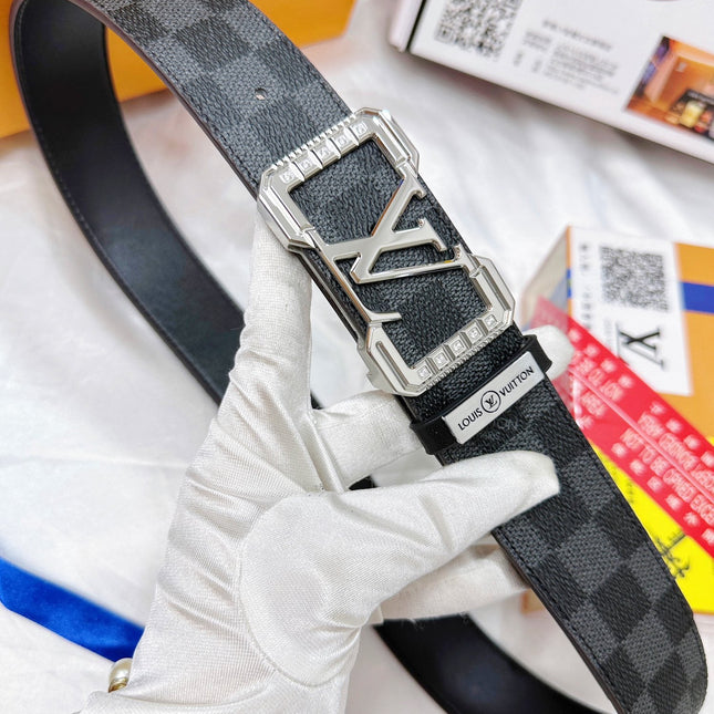 BELT 38MM REVERSIBLE IN BLACK AND GREY CHECKERED PATTERN WITH SILVER PAVE BUCKLE