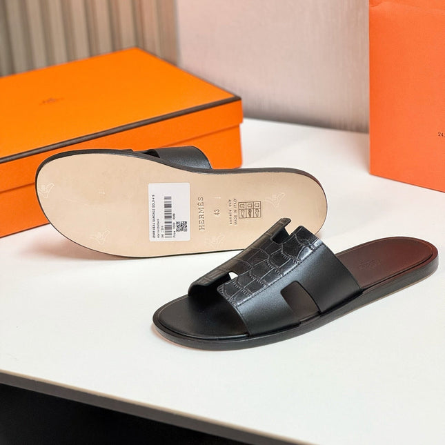 IZMIR SANDAL BLACK LAMBSKIN WITH PATTERNS
