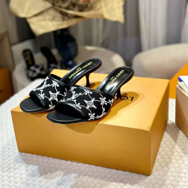 NEO REVIVAL HIGH MULE 55 MM IN BLACK EMBROIDERED FABRIC