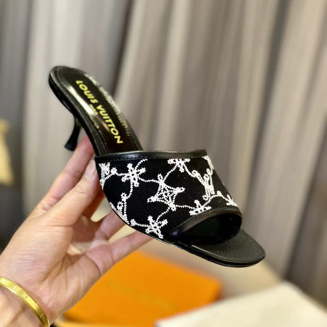 NEO REVIVAL HIGH MULE 55 MM IN BLACK EMBROIDERED FABRIC