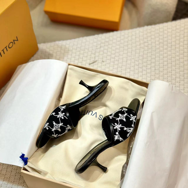 NEO REVIVAL HIGH MULE 55 MM IN BLACK EMBROIDERED FABRIC