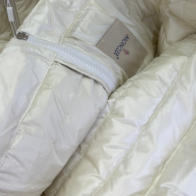 MONCLER 25S JACKET IN WHITE 048