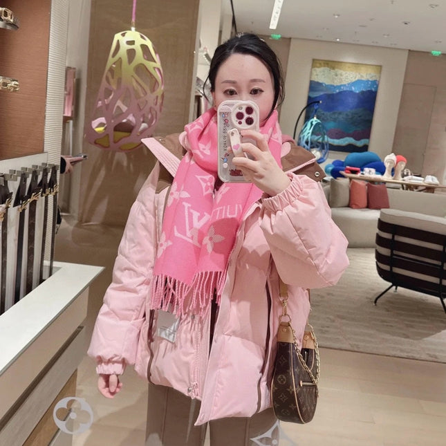 ESSENTIAL SCARF 186 CM IN BRIGHT PINK WOOL 399776