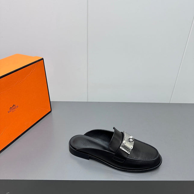 0Z MULE IN BLACK LAMBSKIN