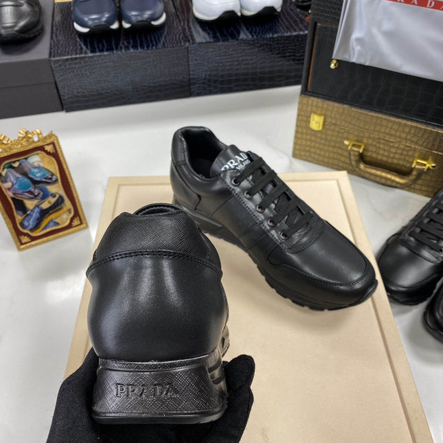 PRA SNEAKER IN BLACK CALFSKIN