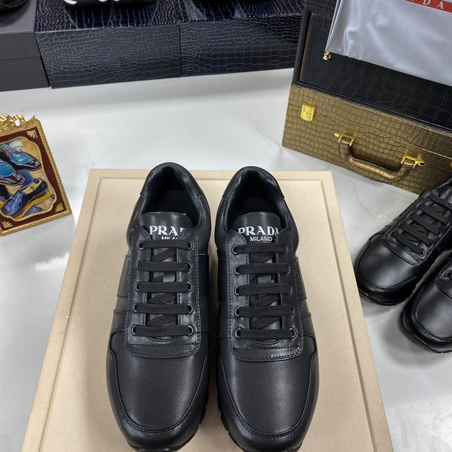 PRA SNEAKER IN BLACK CALFSKIN