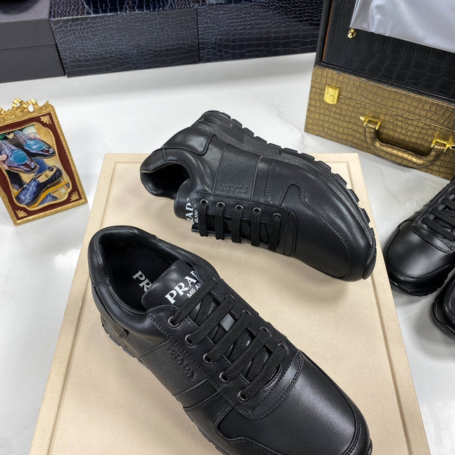 PRA SNEAKER IN BLACK CALFSKIN