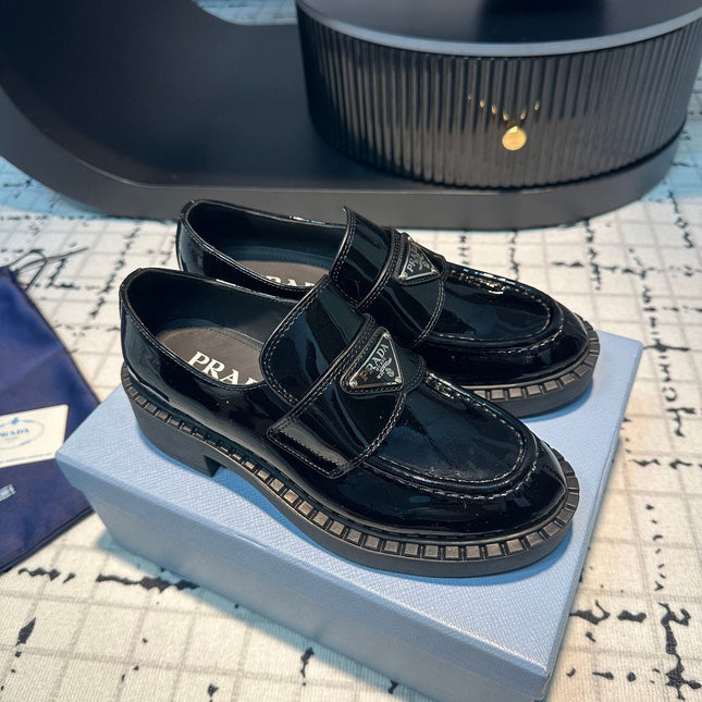 PRA SCHOCOLATE BRUSHED LOAFERS GLOSSY BLACK CALFSKIN
