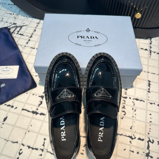 PRA SCHOCOLATE BRUSHED LOAFERS GLOSSY BLACK CALFSKIN