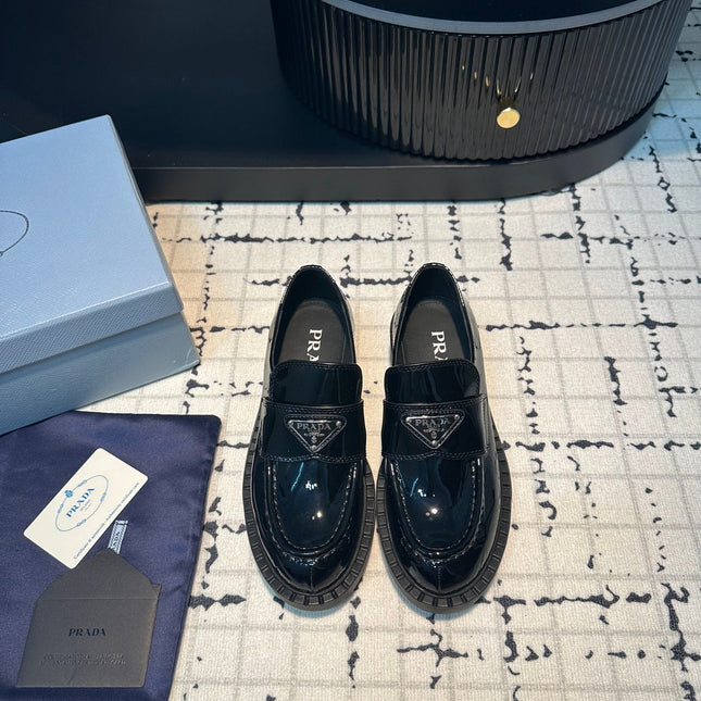 PRA SCHOCOLATE BRUSHED LOAFERS GLOSSY BLACK CALFSKIN