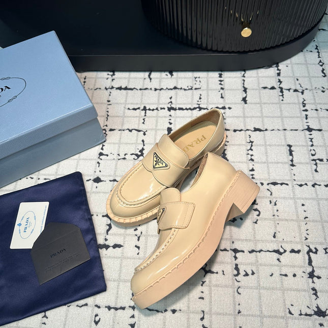 PRA SCHOCOLATE BRUSHED LOAFERS CREAM CALFSKIN