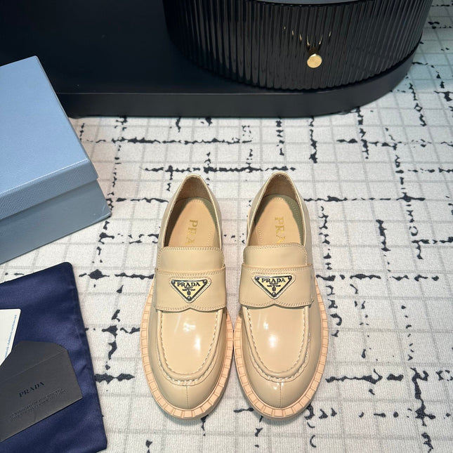 PRA SCHOCOLATE BRUSHED LOAFERS CREAM CALFSKIN