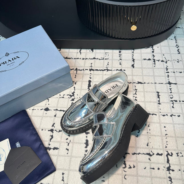 PRA SCHOCOLATE BRUSHED LOAFERS GLOSSY SILVER CALFSKIN