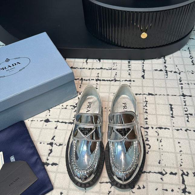 PRA SCHOCOLATE BRUSHED LOAFERS GLOSSY SILVER CALFSKIN