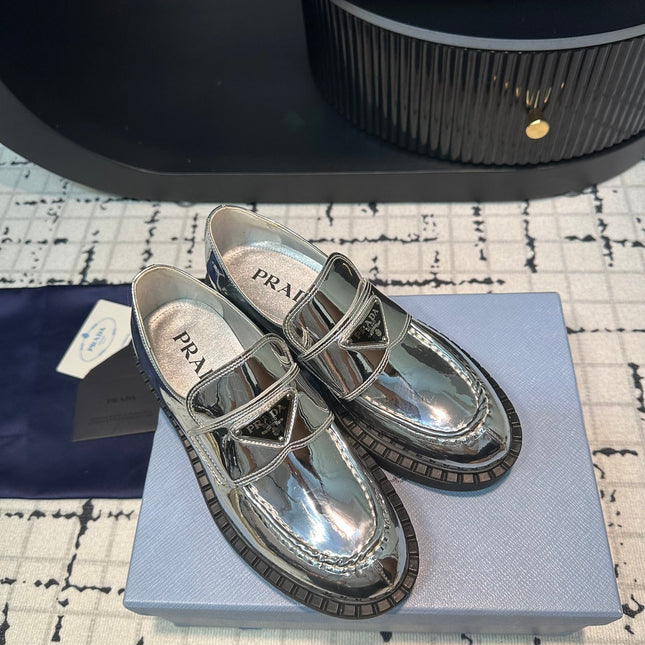 PRA SCHOCOLATE BRUSHED LOAFERS GLOSSY SILVER CALFSKIN