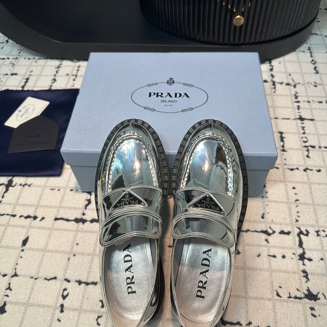 PRA SCHOCOLATE BRUSHED LOAFERS GLOSSY SILVER CALFSKIN