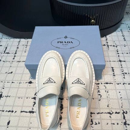 PRA SCHOCOLATE BRUSHED LOAFERS WHITE CALFSKIN