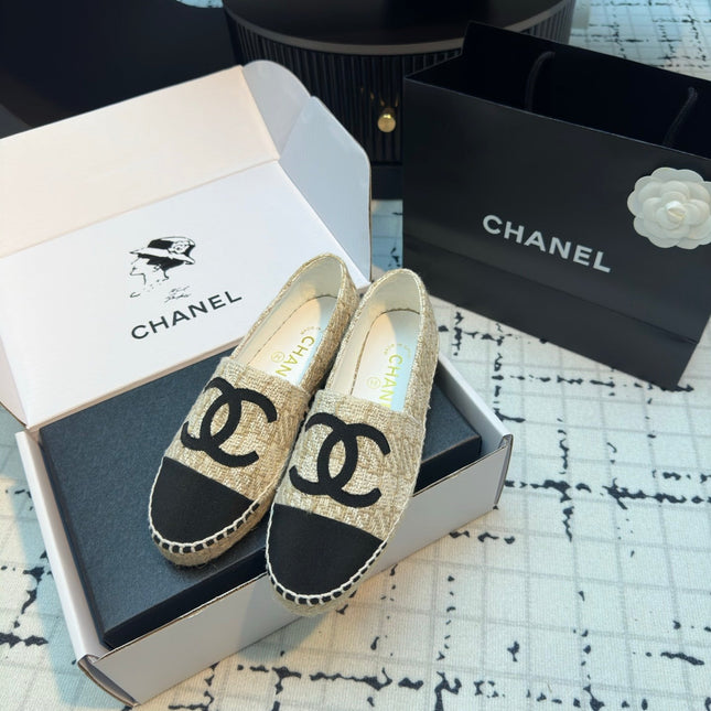 ESPADRILLES LOAFERS IN BEIGE TWEED AND BLACK SATIN
