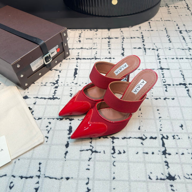 ALAIA HIGH HEEL 9 CM IN CHERRY RED CALFSKIN