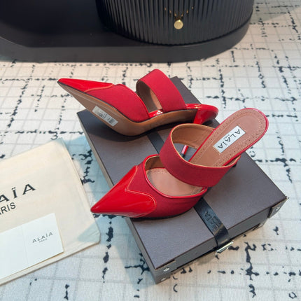 ALAIA HIGH HEEL 9 CM IN CHERRY RED CALFSKIN