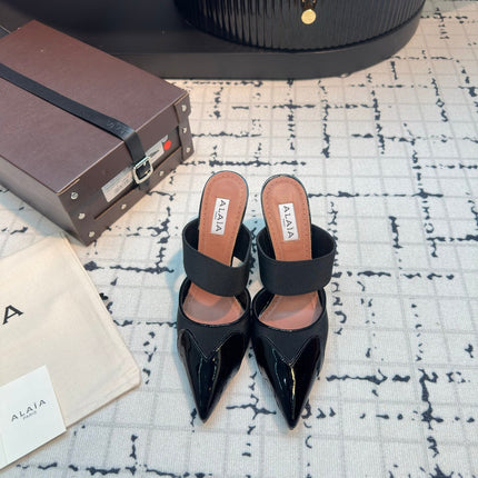 ALAIA HIGH HEEL 9 CM IN BLACK CALFSKIN