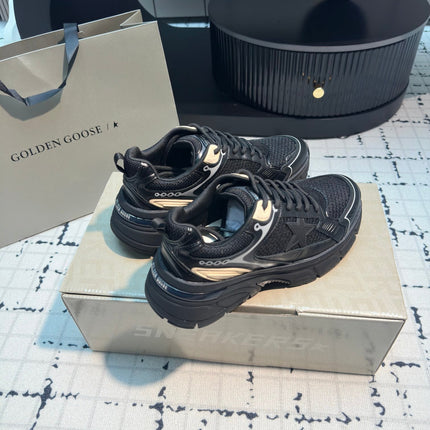 LIGHTSTAR SNEAKERS WITH BLACK CALFSKIN AND MESH UPPER AND BLACK STAR