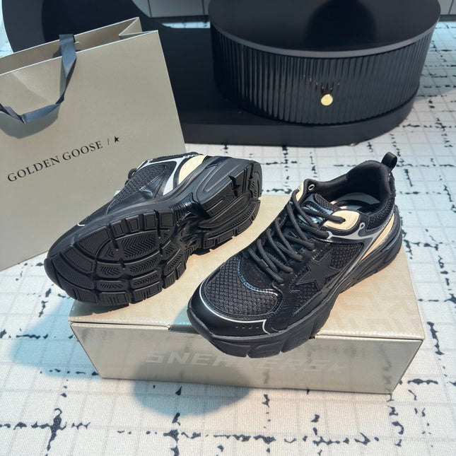LIGHTSTAR SNEAKERS WITH BLACK CALFSKIN AND MESH UPPER AND BLACK STAR