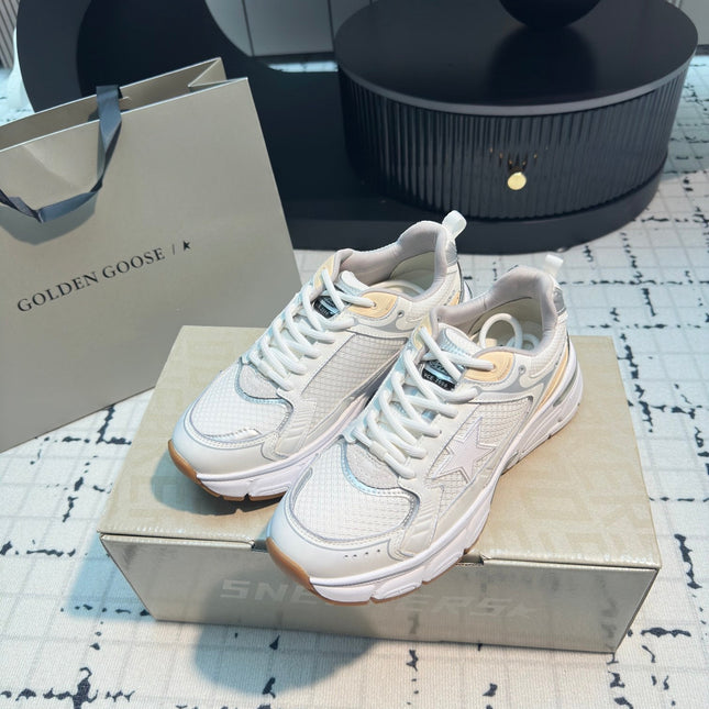 LIGHTSTAR SNEAKERS WITH WHITE CALFSKIN AND MESH UPPER AND WHITE STAR